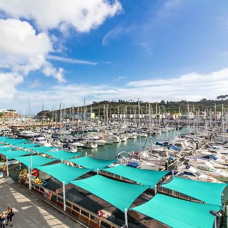 Marina Boat By Stay-ici, Algarve Holiday Apartamento *